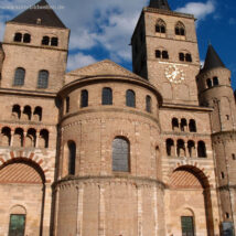 Dom zu Trier - Großbau im romanischen Stil